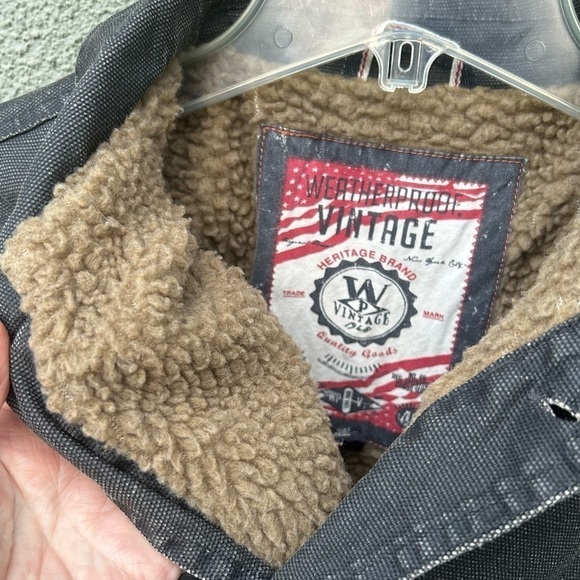 Weatherproof Barn Jacket | Faux Shearling Lined Trucker Jacket | Size Medium - Picture 3 of 5